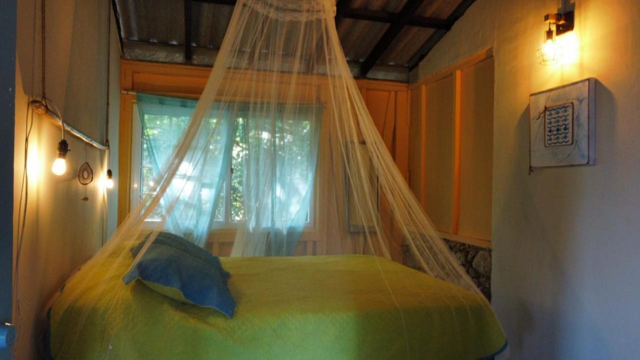 Mosana Reef Garden B&B Bocas del Toro Exterior photo