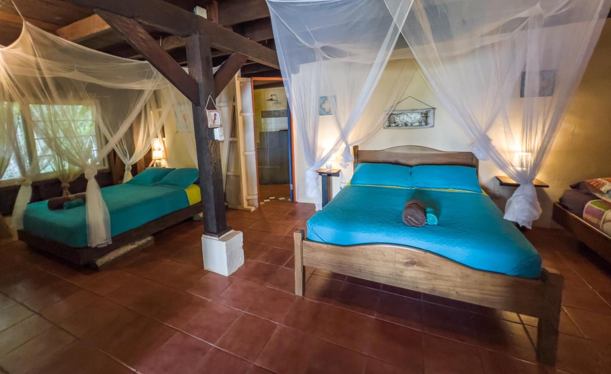 Mosana Reef Garden B&B Bocas del Toro Exterior photo