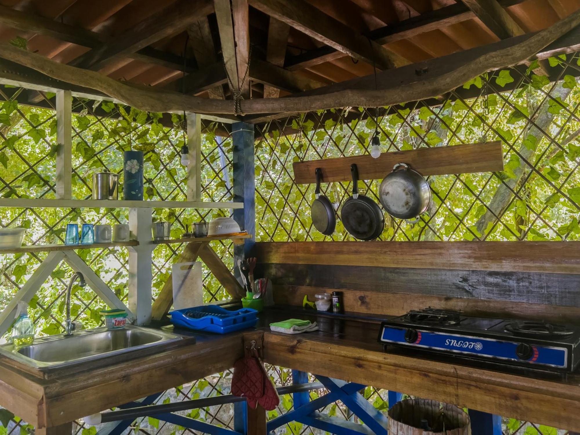 Mosana Reef Garden B&B Bocas del Toro Exterior photo