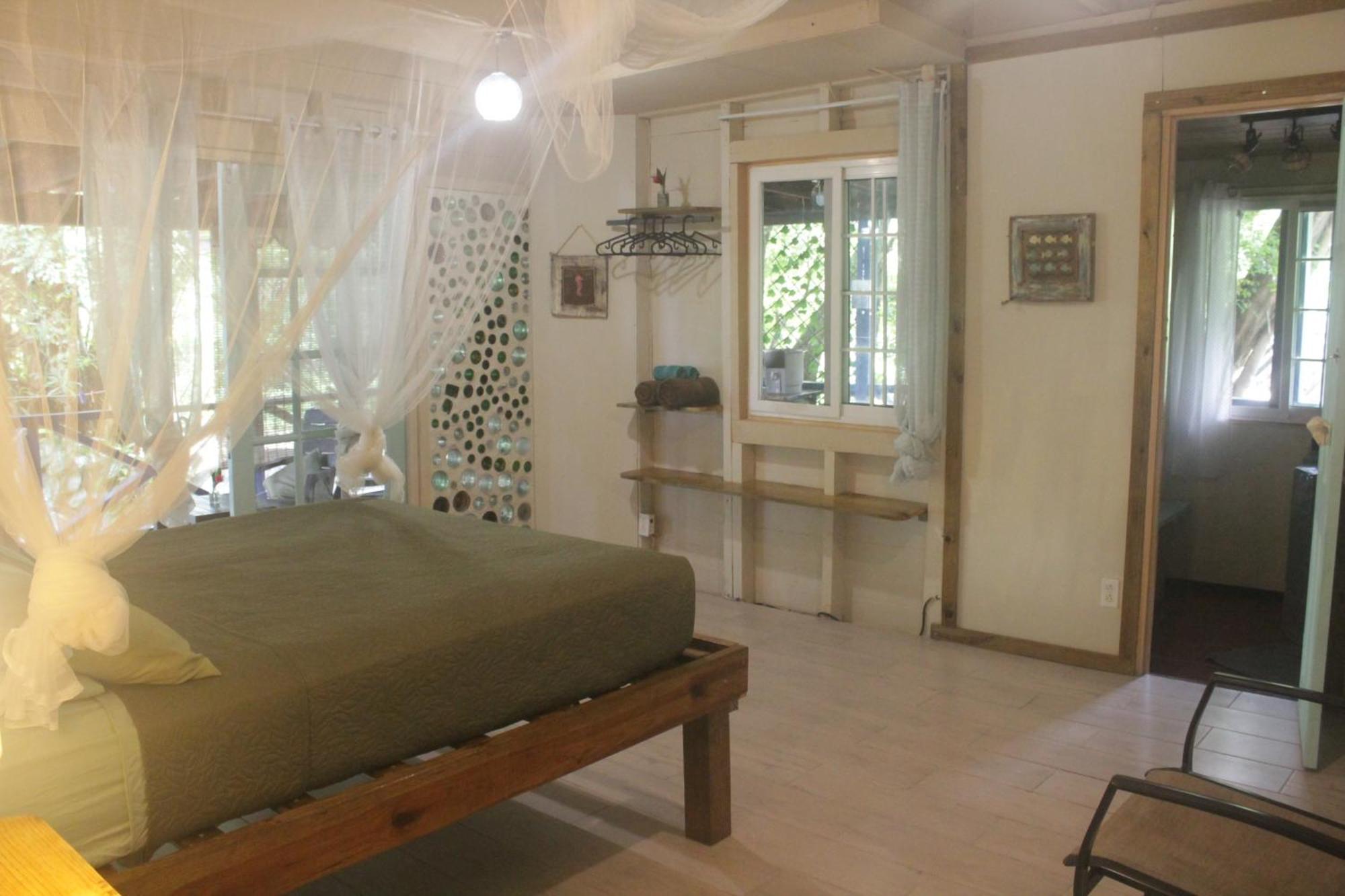 Mosana Reef Garden B&B Bocas del Toro Exterior photo